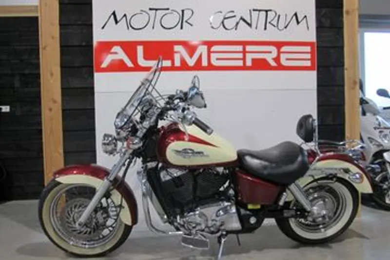 Honda VT 1100 (1997)