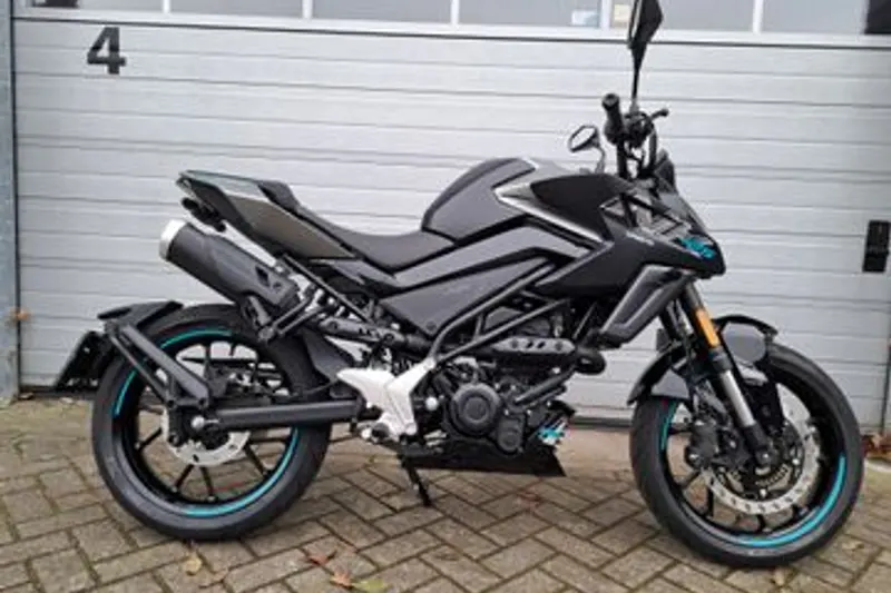 CFMoto 125 NK (2026)