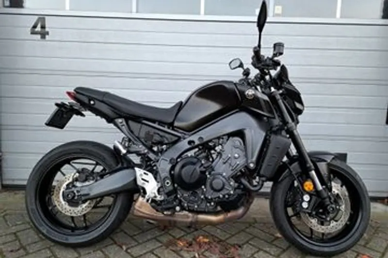 Yamaha MT-09 (2023)