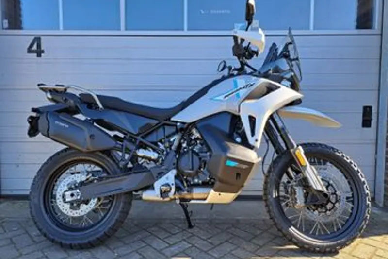 CFMoto 1000 MT-X (2026)