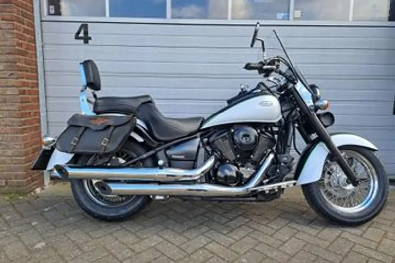 Kawasaki VN 900 Classic (2017)