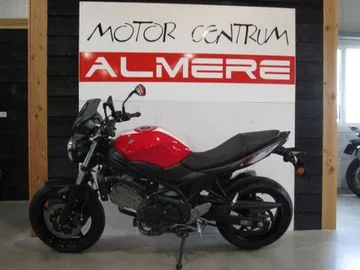 Suzuki SV650 (2017) — foto 1