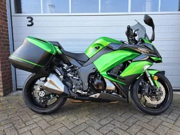 Kawasaki Z1000 (2017) — foto 1