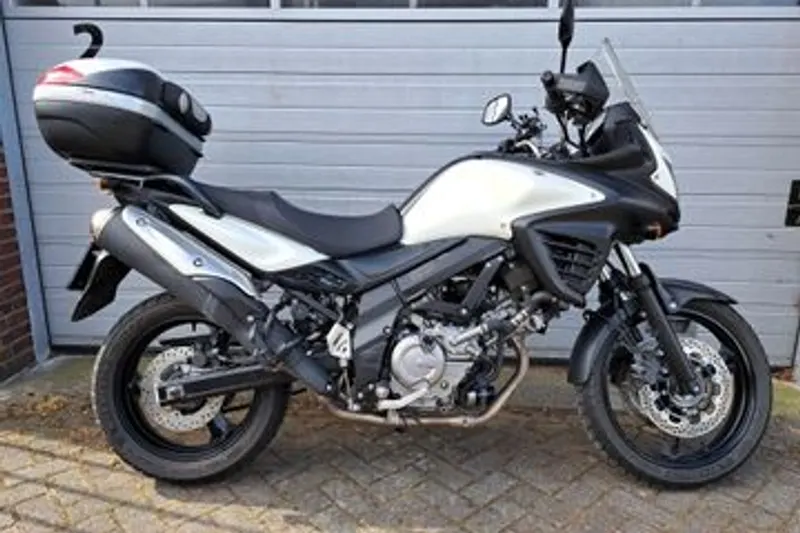 Suzuki V-Strom (2012)