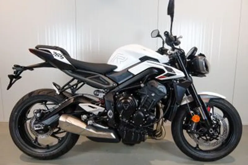 Triumph Street Triple R (2025)