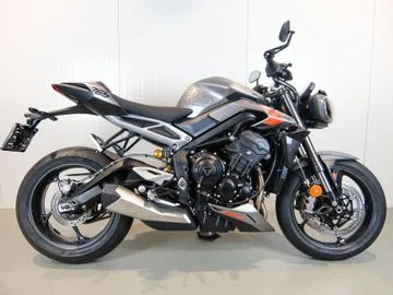 Triumph Street Triple RS (2025) — foto 1