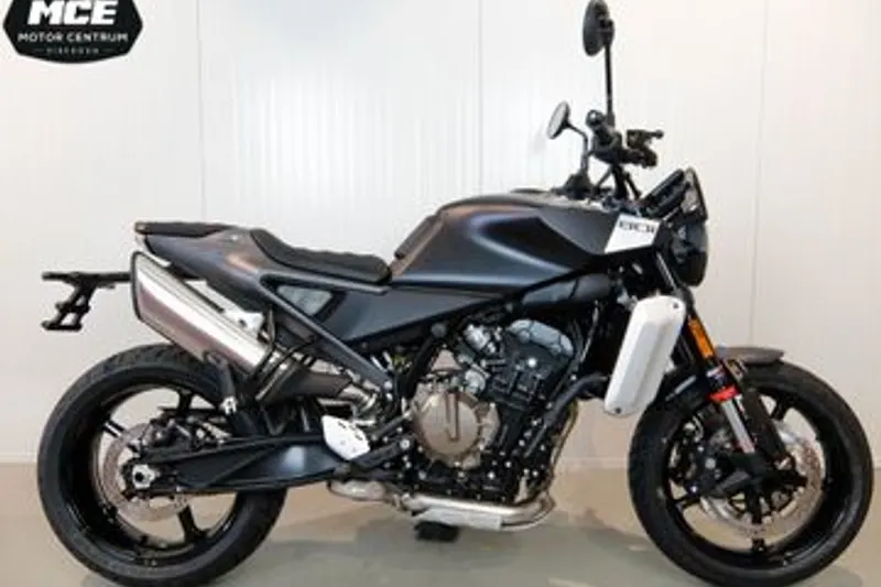 Husqvarna Svartpilen 801 (2026)