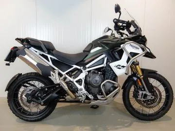 Triumph Tiger 1200 Rally Pro (2022) — foto 1