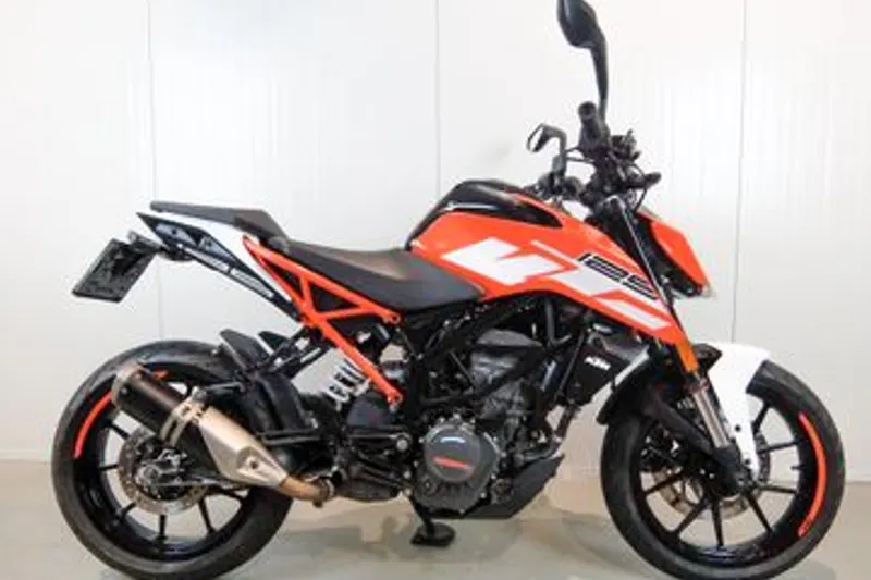 KTM 125 Duke (2020)