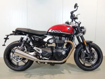 Triumph Speed Twin 1200 (2025) — foto 1