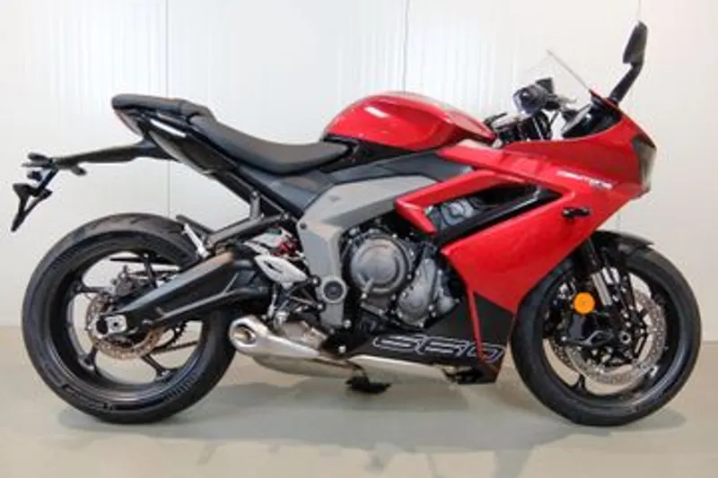 Triumph Daytona 660 (2025)