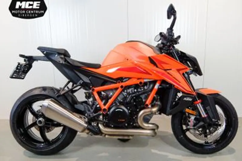 KTM 1390 Super Duke R (2025)