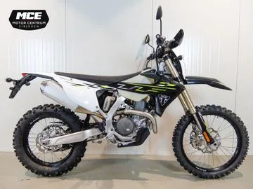 Triumph TF 450 E (2025) — foto 1