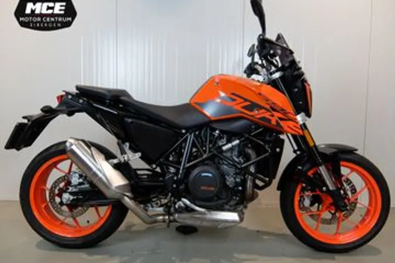 KTM 690 Duke (2018)