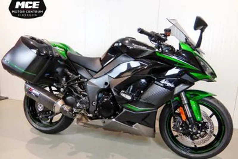 Kawasaki Ninja 1000SX (2022)