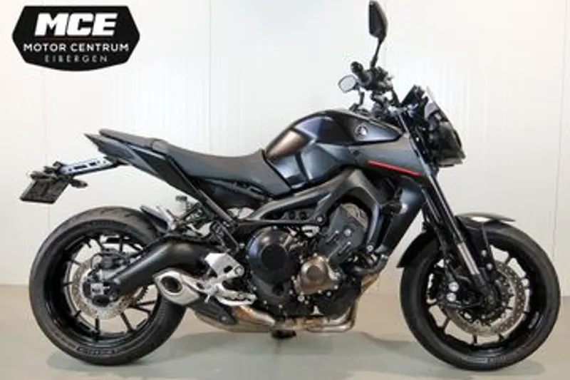 Yamaha MT-09 (2018)
