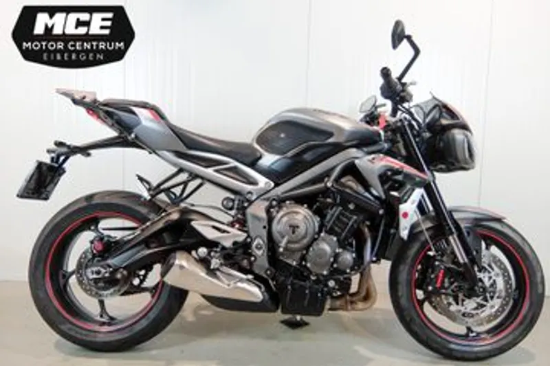 Triumph Street Triple 765 R (2022)