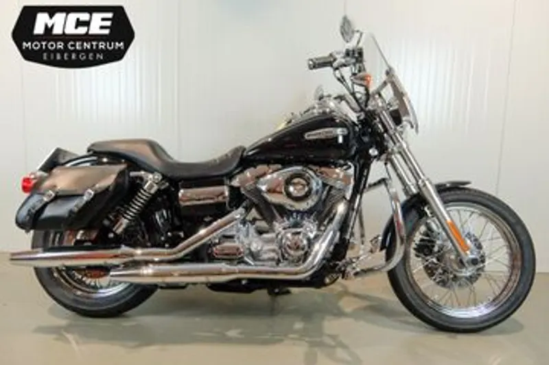 Harley-Davidson Super Glide Custom Fxdc (2007)