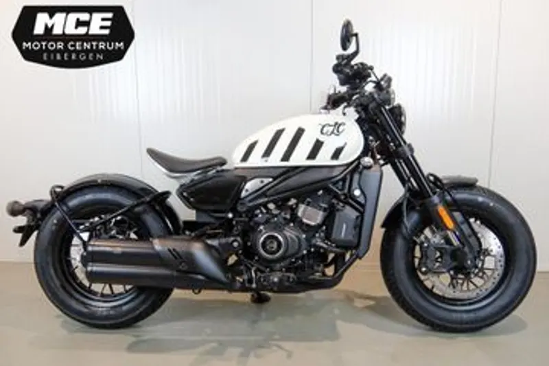 CFMoto 450 CLC Bobber (2026)