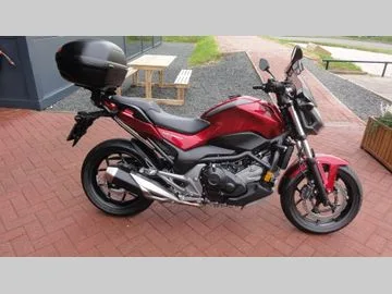 Honda NC 750 S (2020) — foto 1