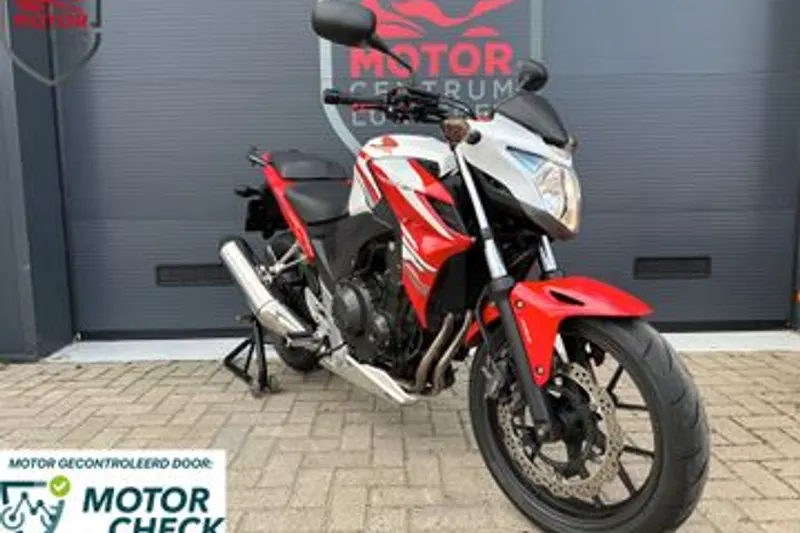 Honda CB500F (2016)