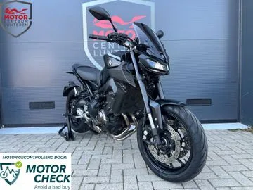 Yamaha MT-09 (2017) — foto 1