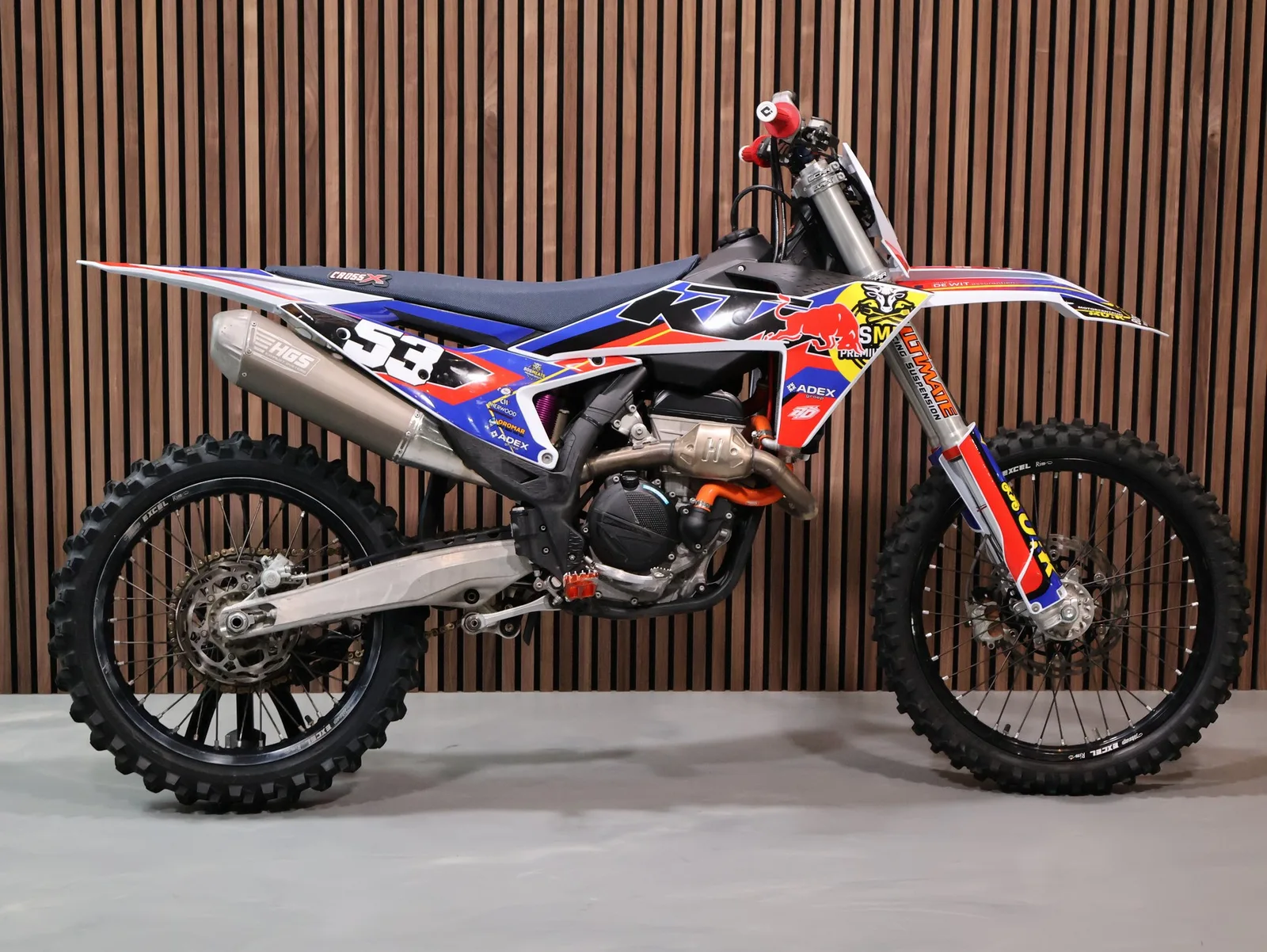 KTM 250 SX-F (2025) — foto 1