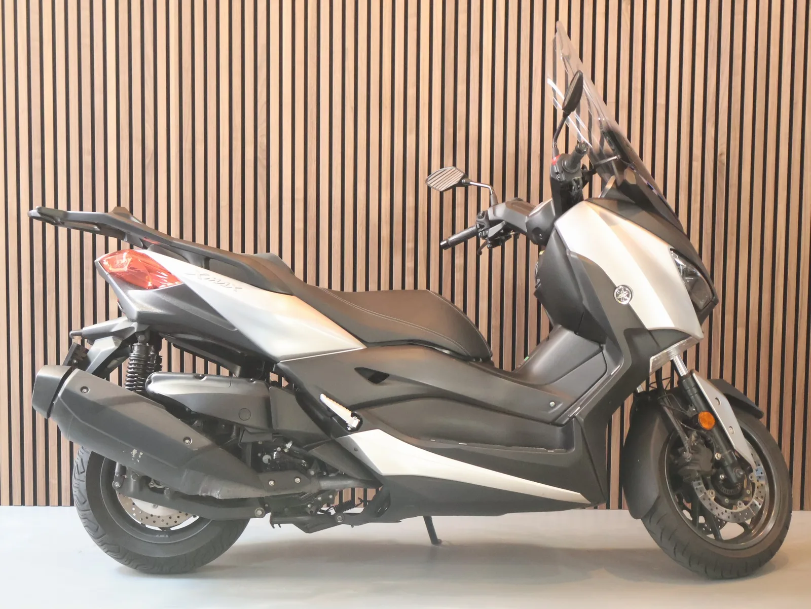 Yamaha X MAX 400 (2018) — foto 1