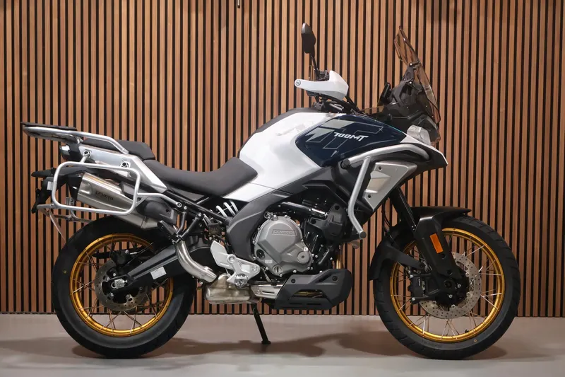 CFMoto MT 700 ADVENTURE (2026)