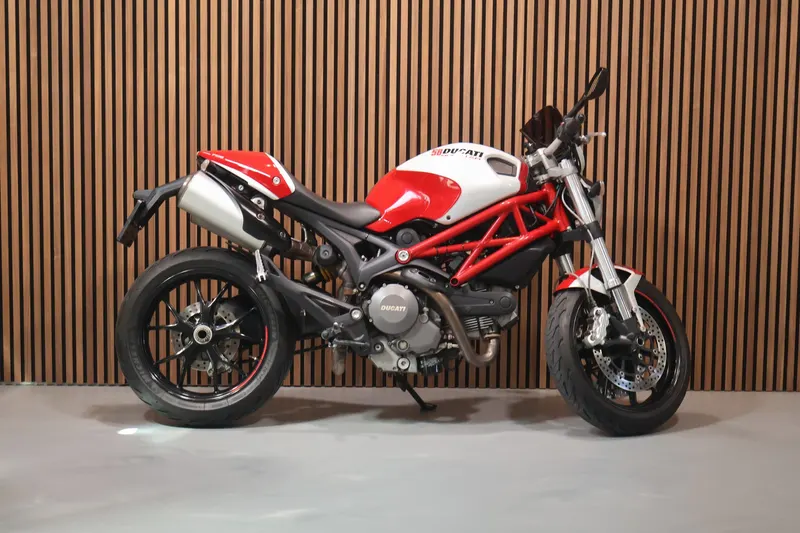 Ducati Monster 796 (2011)