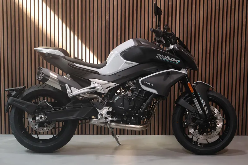 CFMoto NK 800 Sport (2026)