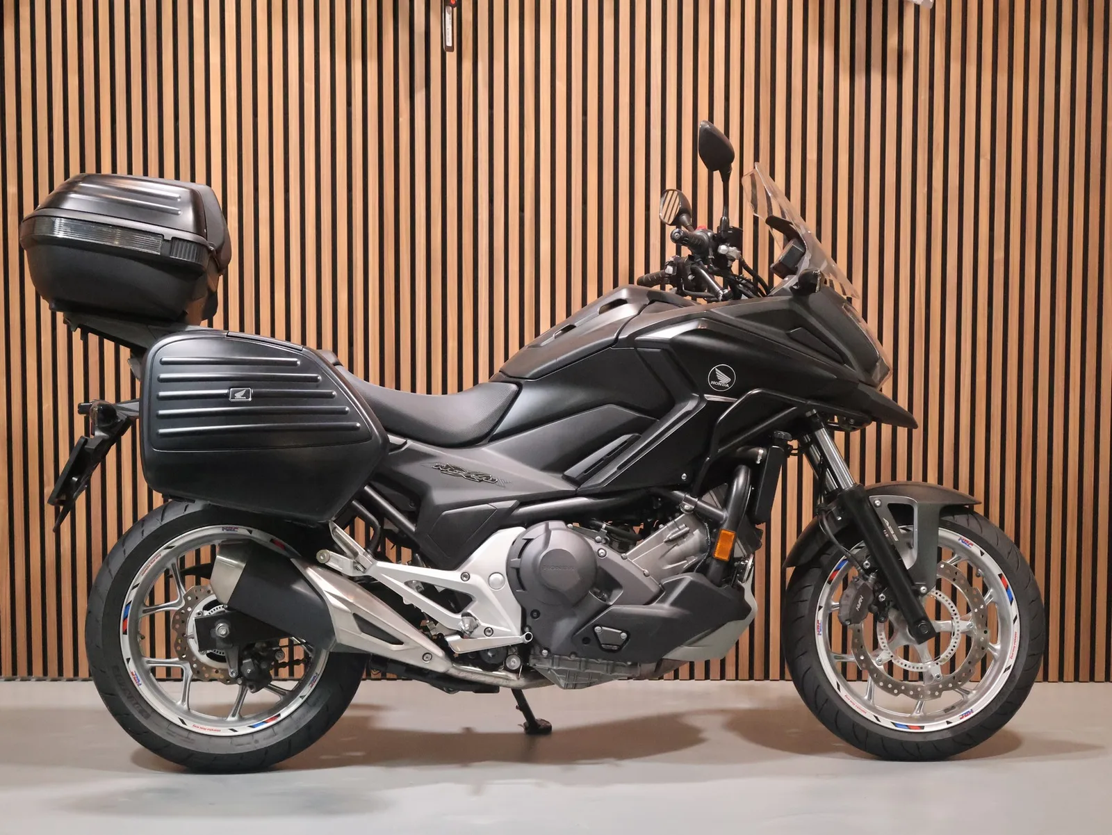 Honda NC750X (2016) — foto 1