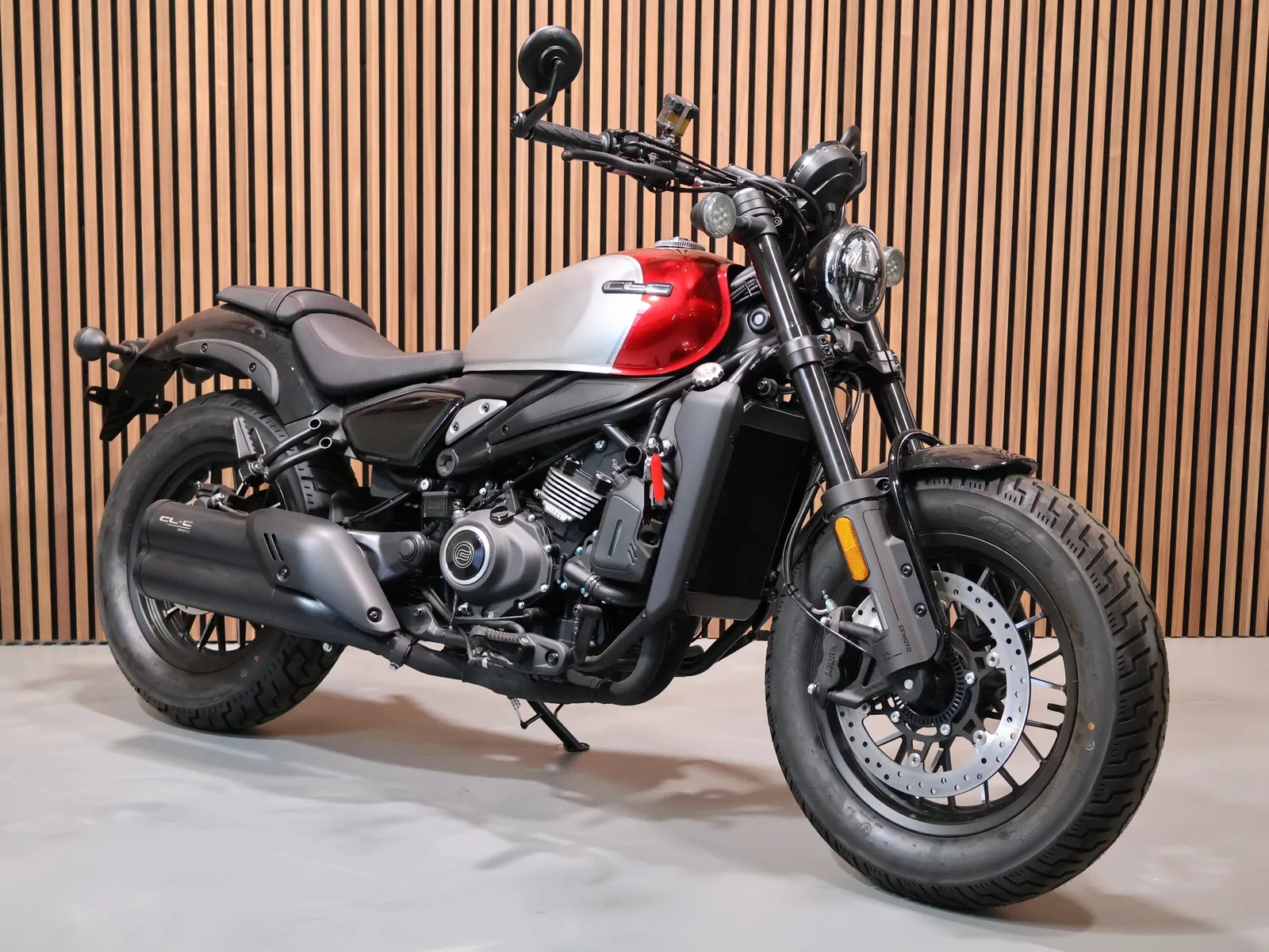 CFMoto CLC 450 (2025) — foto 1