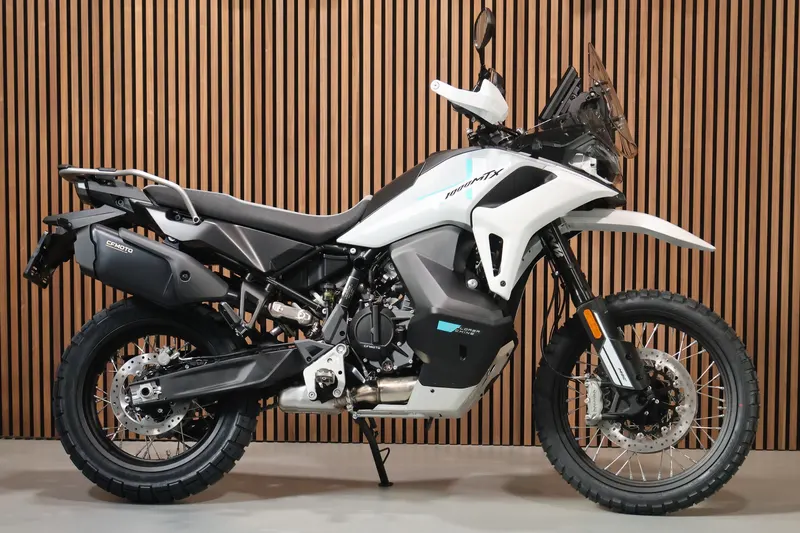 CFMoto MT-X1000 (2026)