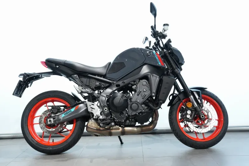 Yamaha MT-09 (2021)