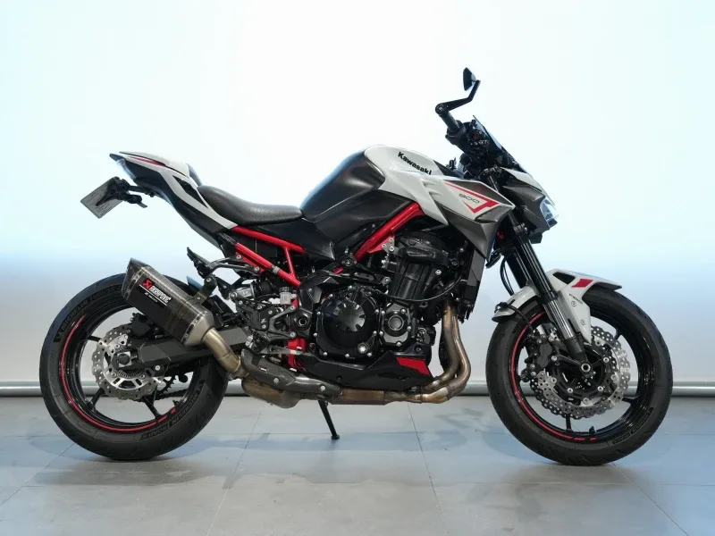 Kawasaki Z900 (2022) — foto 1