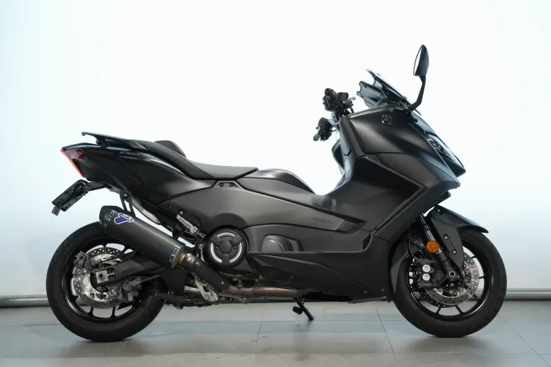 Yamaha T-MAX 560 (2024)