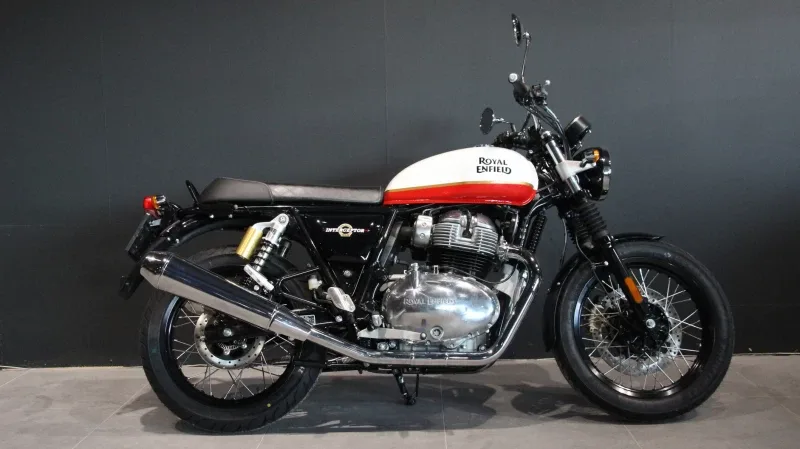 Royal Enfield Interceptor 650 (2026) — foto 1