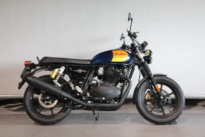 Royal Enfield Interceptor 650 (2024)