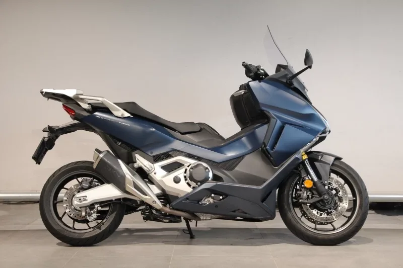 Honda NSS FORZA 750 (2023) — foto 1