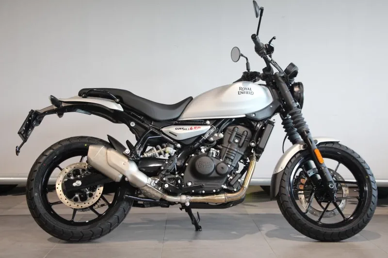 Royal Enfield GUERRILLA 450 (2025) — foto 1