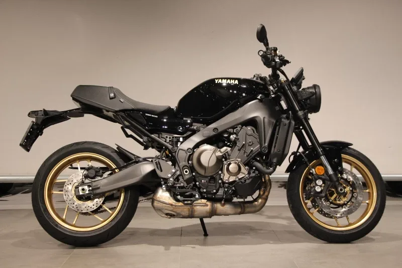 Yamaha XSR900 (2026) — foto 1