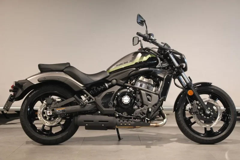 Kawasaki Vulcan S (2026) — foto 1