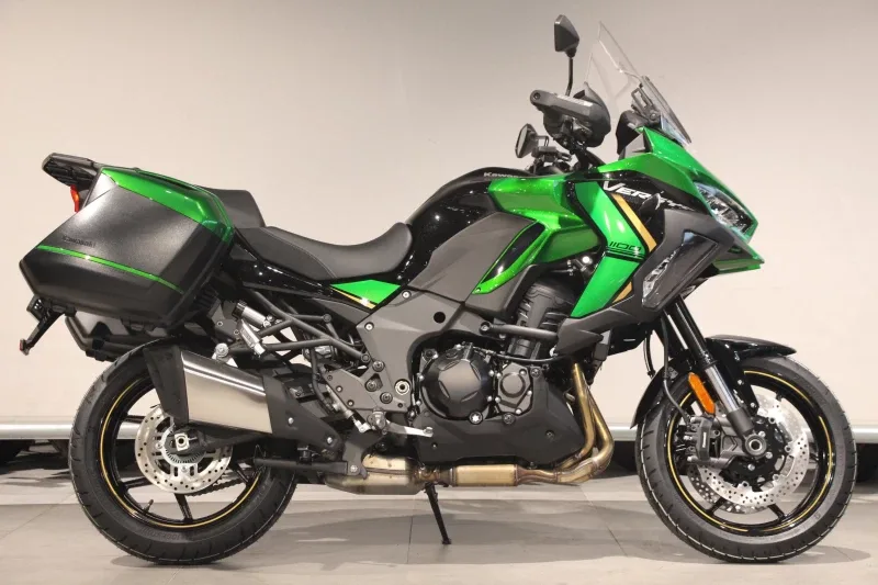 Kawasaki VERSYS 1100 S (2025) — foto 1