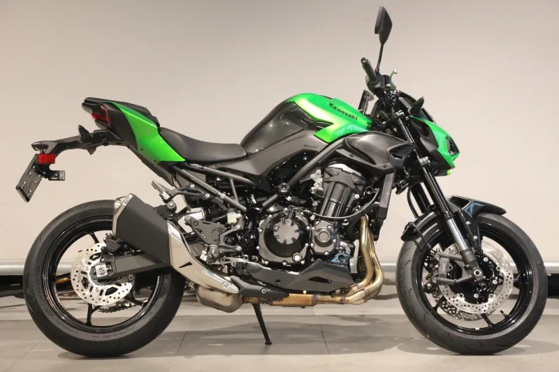 Kawasaki Z900 (2026) — foto 1