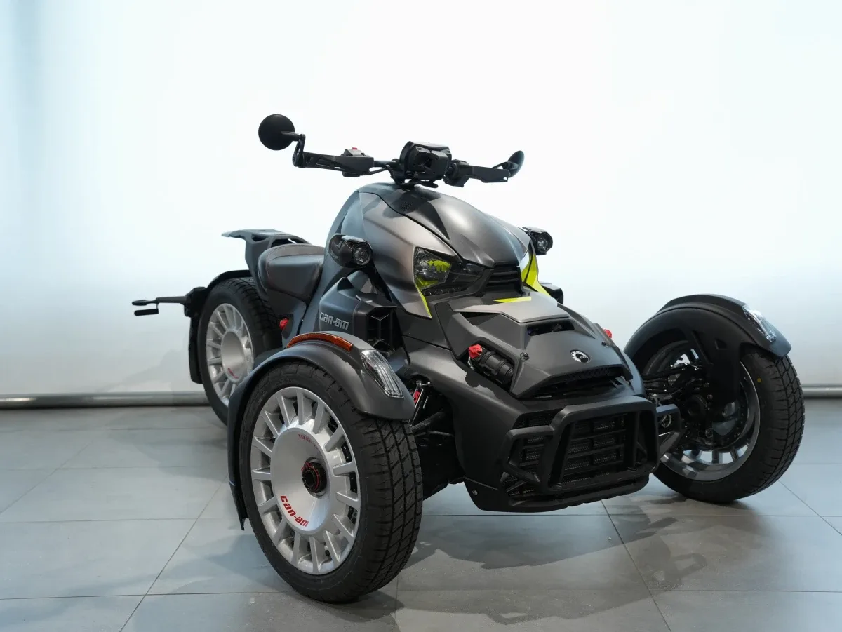 Can-Am Ryker 900 (2026) — foto 1