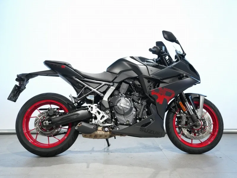 Suzuki GSX-8R (2026) — foto 1