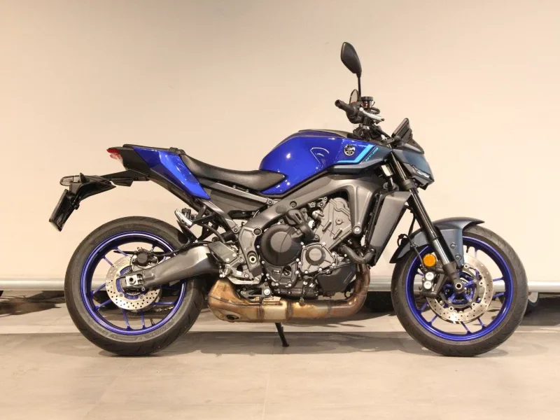 Yamaha MT-09 (2024) — foto 1