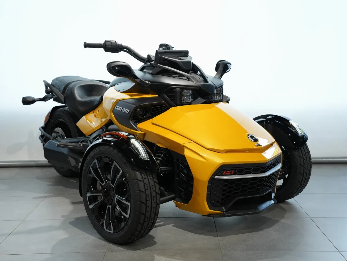 Can-Am Spyder F3-S (2026) — foto 1