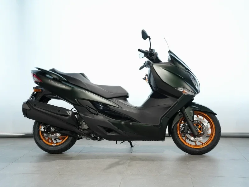Suzuki Burgman 400 (2026) — foto 1